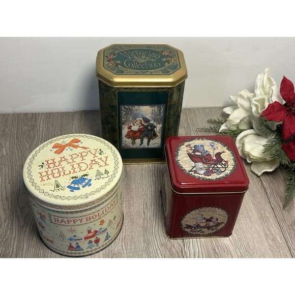 Set Of 3 Assorted Vintage Metal Christmas Tins Holidays Winter Victorian - Picture 2 of 14